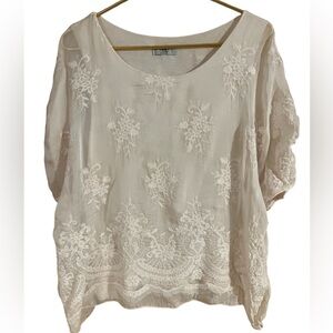 Angela Designer MADE IN ITALY Women’s size Large SILK 2 LAYER Top